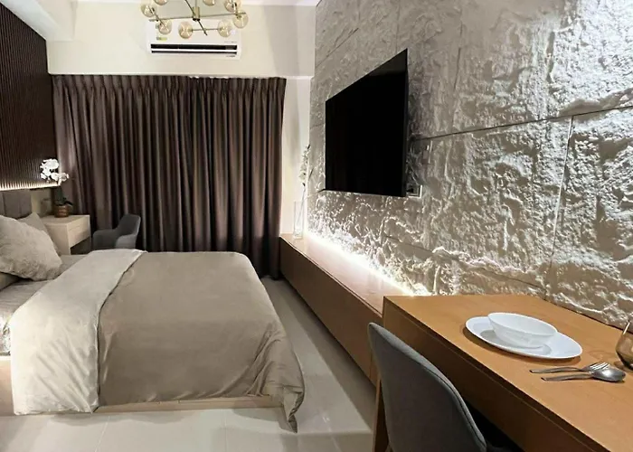 公寓 Modern In Makati With High-speed Wi-fi 马尼拉