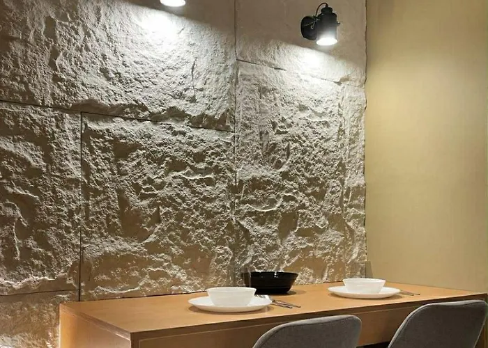 公寓 Modern In Makati With High-speed Wi-fi